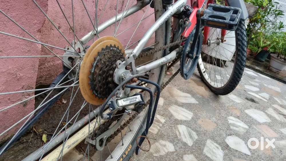 Hero next cycle in good condition both tyres are new  gear are working