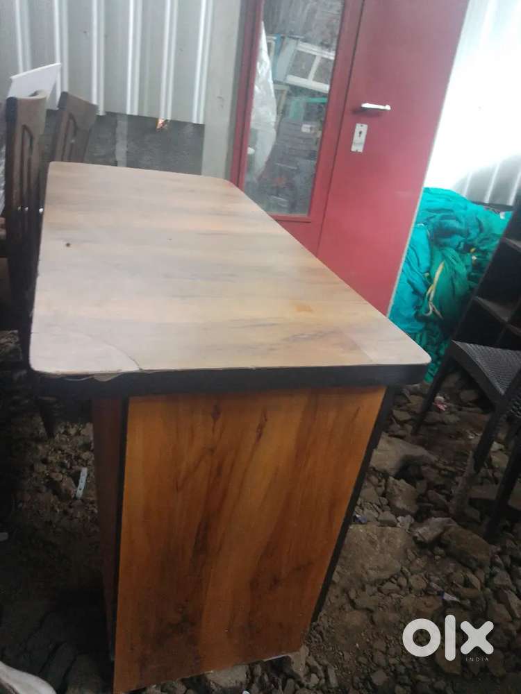 Table biggksksmms