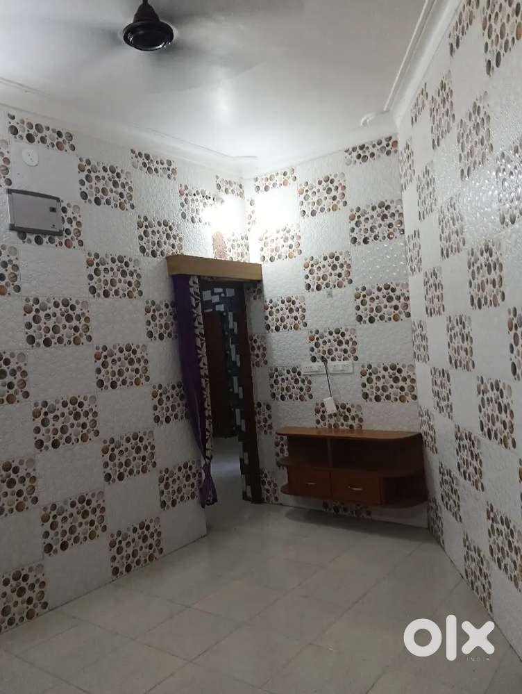 It's 2bhk new renovate house in ground floor in jagda.