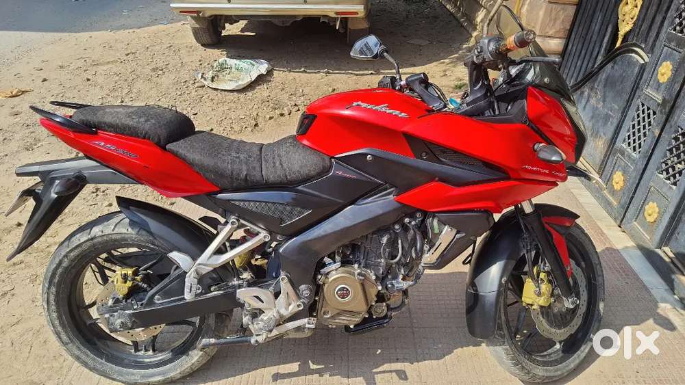 Bajaj Pulsar AS 200