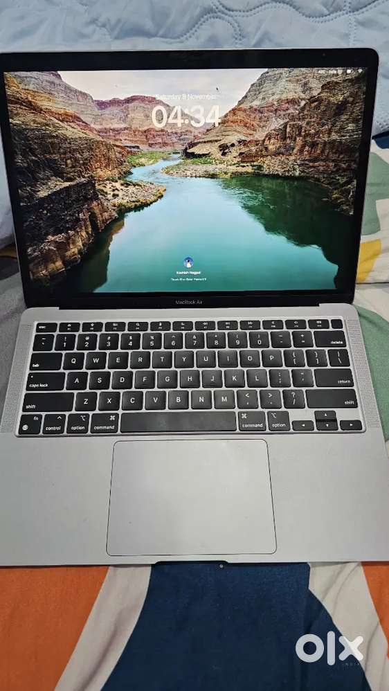 Apple MacBook Air M1 – Excellent Condition  Great Deal!