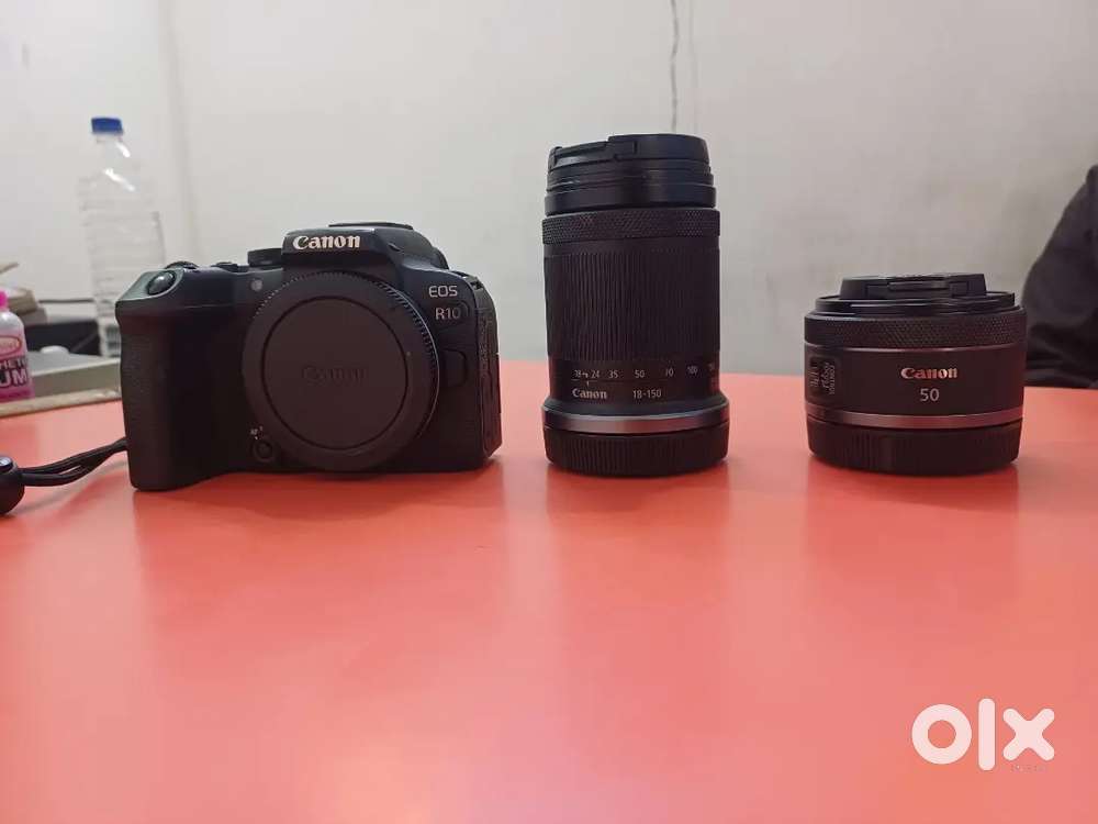Canon R10 Rf 18-150mm lense + 50mm F 1.8 lens