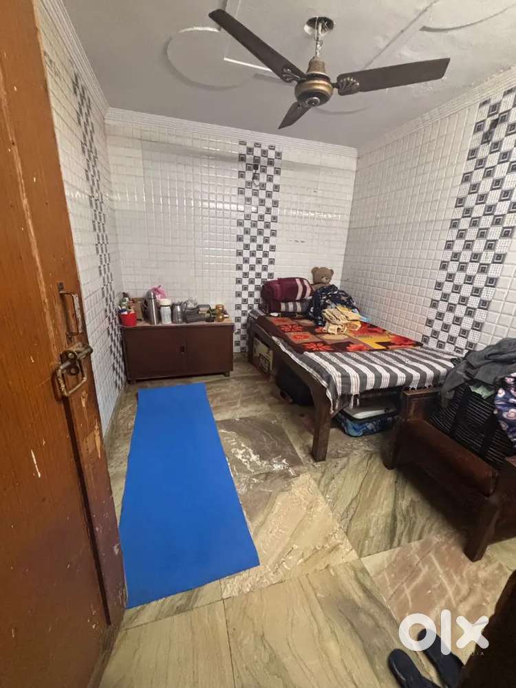 Need female flatmate