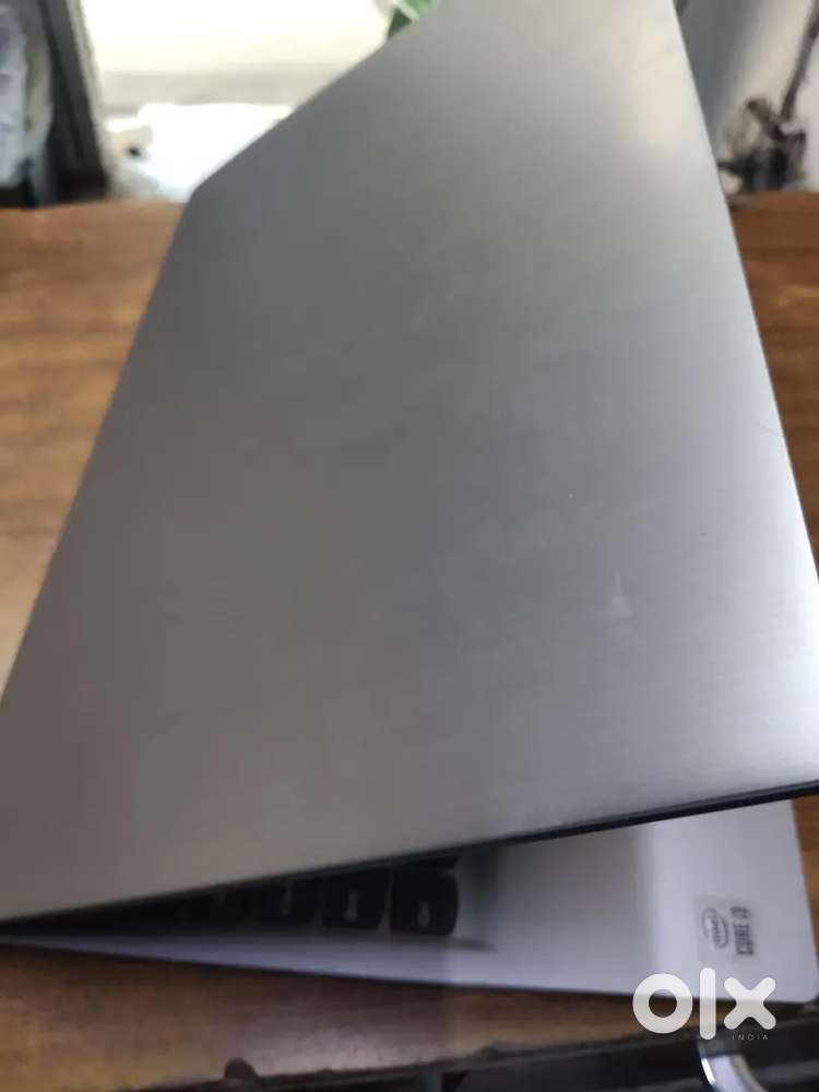 Laptop Lenovo windows 11,i3 10th,Ram 8gb, Above 2h battery back up