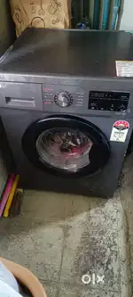 Well conditioned 8 kg LG front load washing Machine