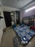 Ek room khale hai aabi