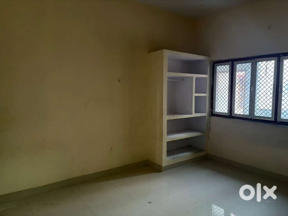 Only small family and Girls ke liye hai