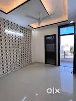 Ready to move 2 BHK builder floor in sector 105 Gurgaon
