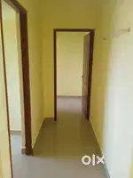 2 bhk flat 10 years old , well maintained.