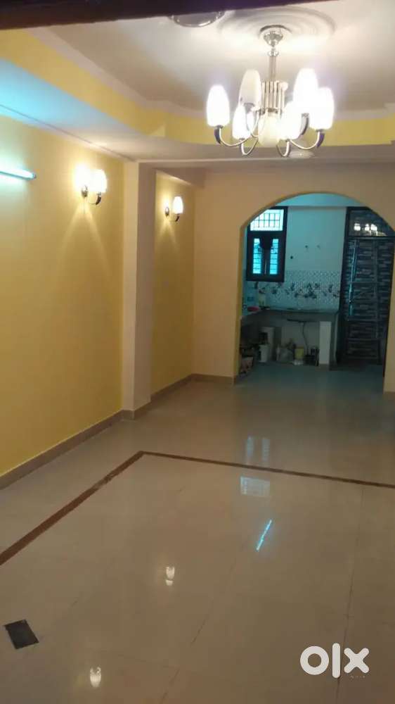 3BHK spacious flat for rent in sector 49, hindon vihar