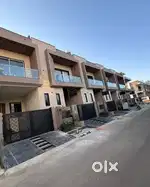 East facing house for sale in prime location near hiranmagri sector 9
