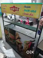 फास्ट फ़ूड काउंटर ओर जूस काउंटर