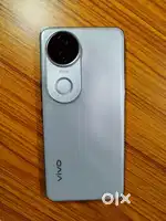 Vivo v50e only 6 days mobile in warranty