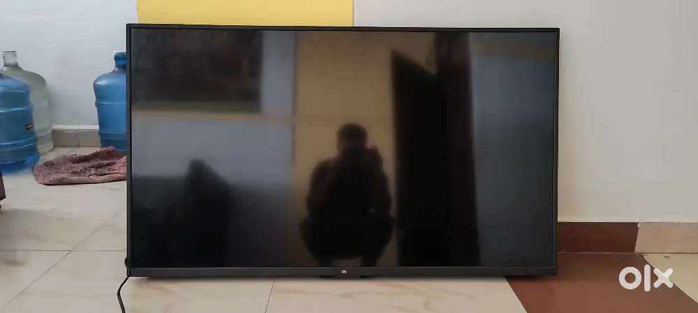 50in, mi tv, wifi , Dolby sound,new connection 6 months