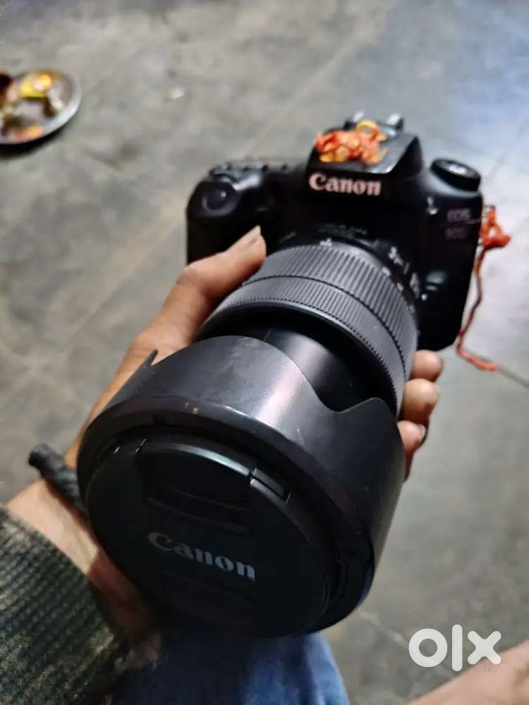 Canon EOS 90d with 18-135 usm lens and 50mm also provide