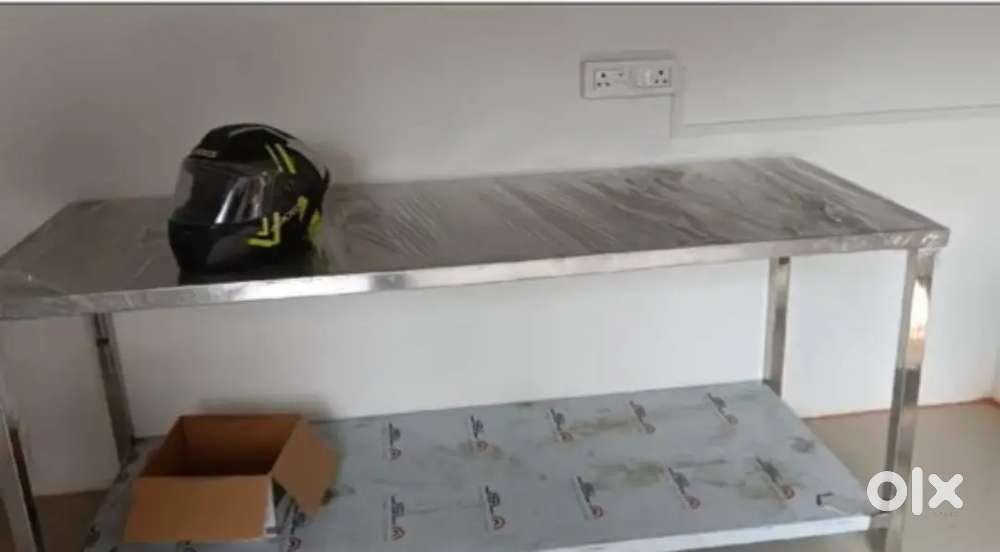 Steel table & burner