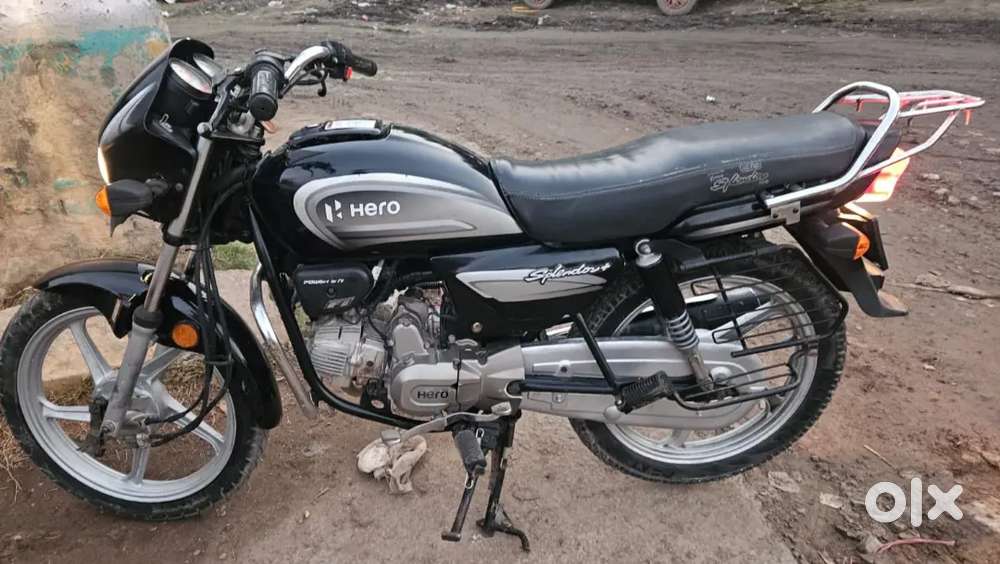 2 मोटर साइकिल हे, 1 के 55000 रूपऐ