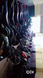 Multibikes24 noida se.81 metro stations ke samne all brand bikes/scoty