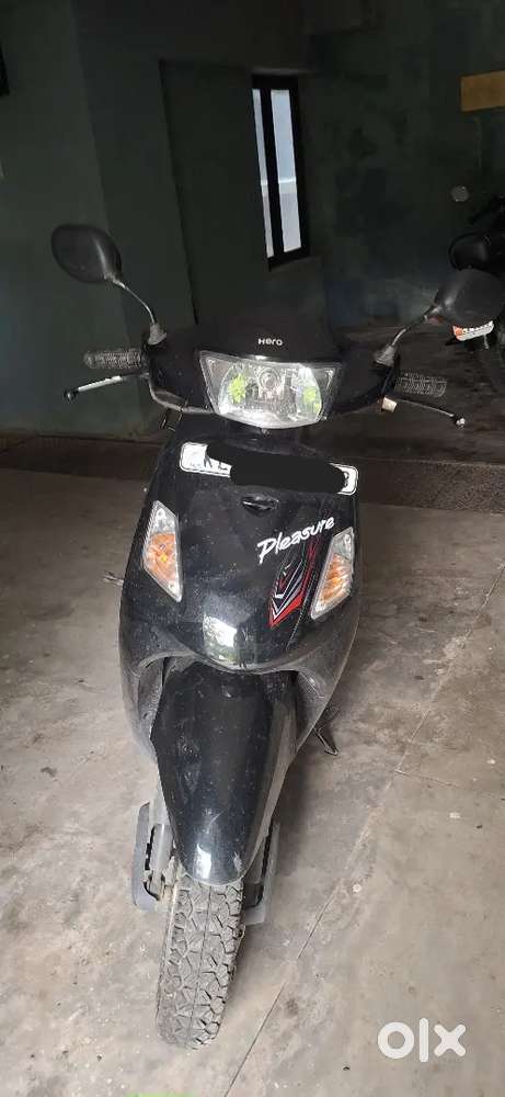 Hero honda pleasure