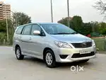 Toyota Innova 2.5 G (Diesel) 8 Seater BS IV, 2012, Diesel