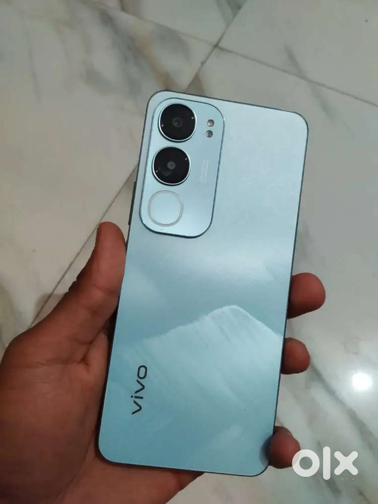 Vivo y 29 3 month old all orginal phone bill box charger sb kus nal aa