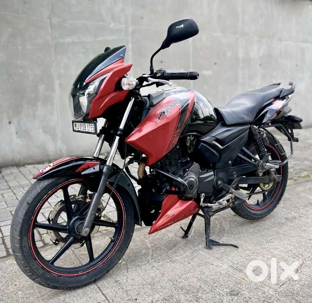 Tvs apache RTR 160.  (29-10-2013 modal)