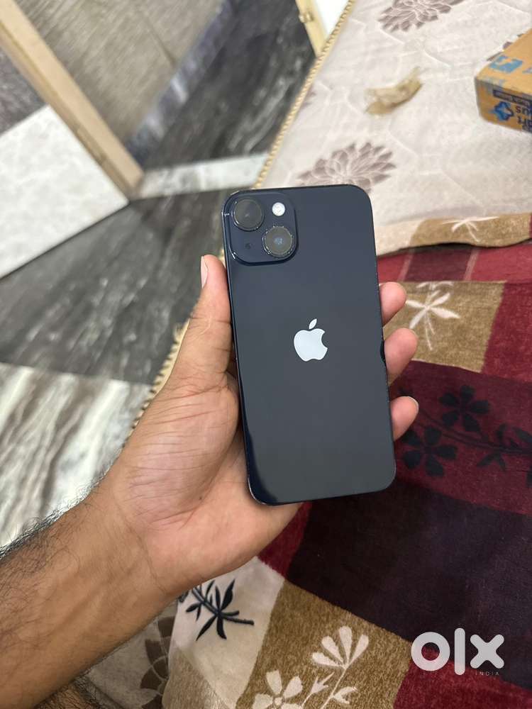 Iphone 14 all good condition , never open, with box and cable