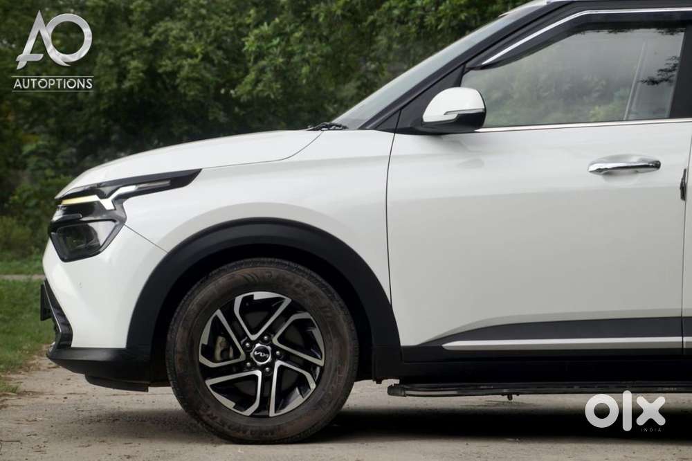 Kia Carens 1.4 Luxury Plus DCT 7 STR, 2022, Petrol