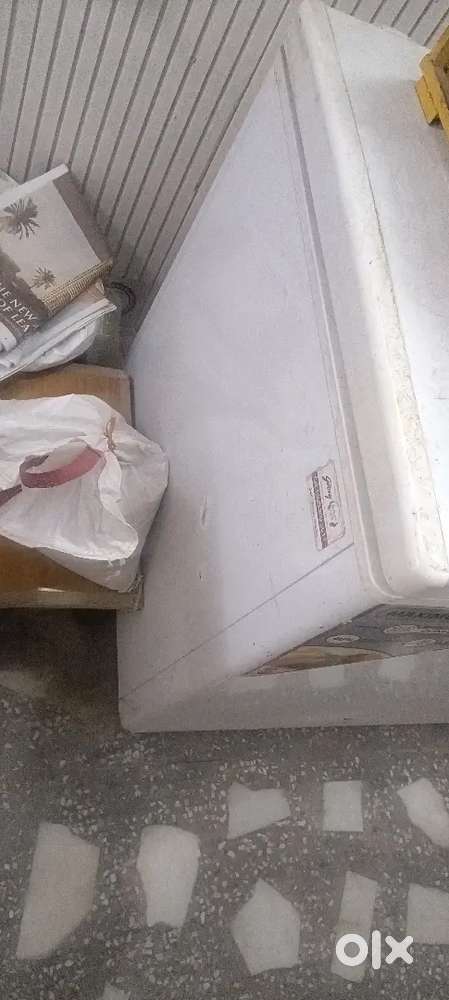 D freezer proper working