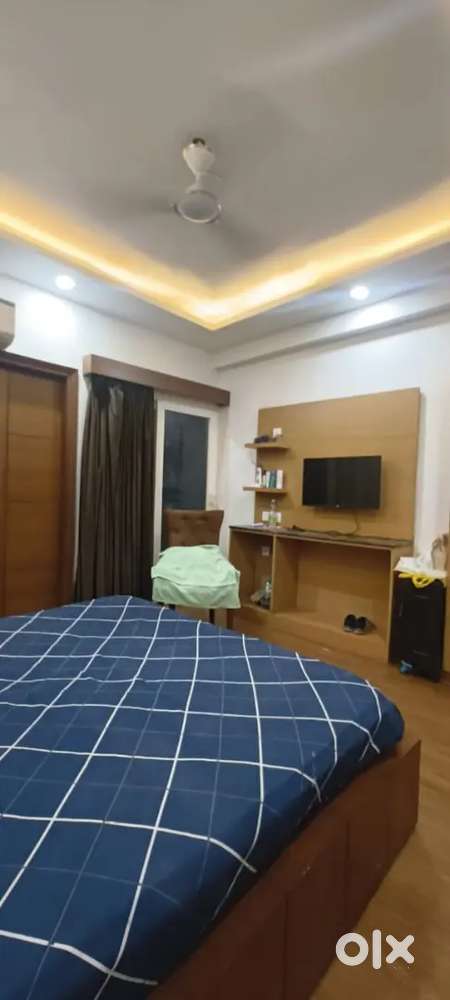 Simran pg near by 39