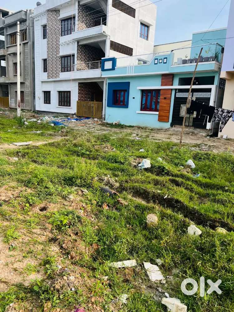 18x28 plot for sale @Gadde halla 9th cross.. 94,  819,   233   ,82.