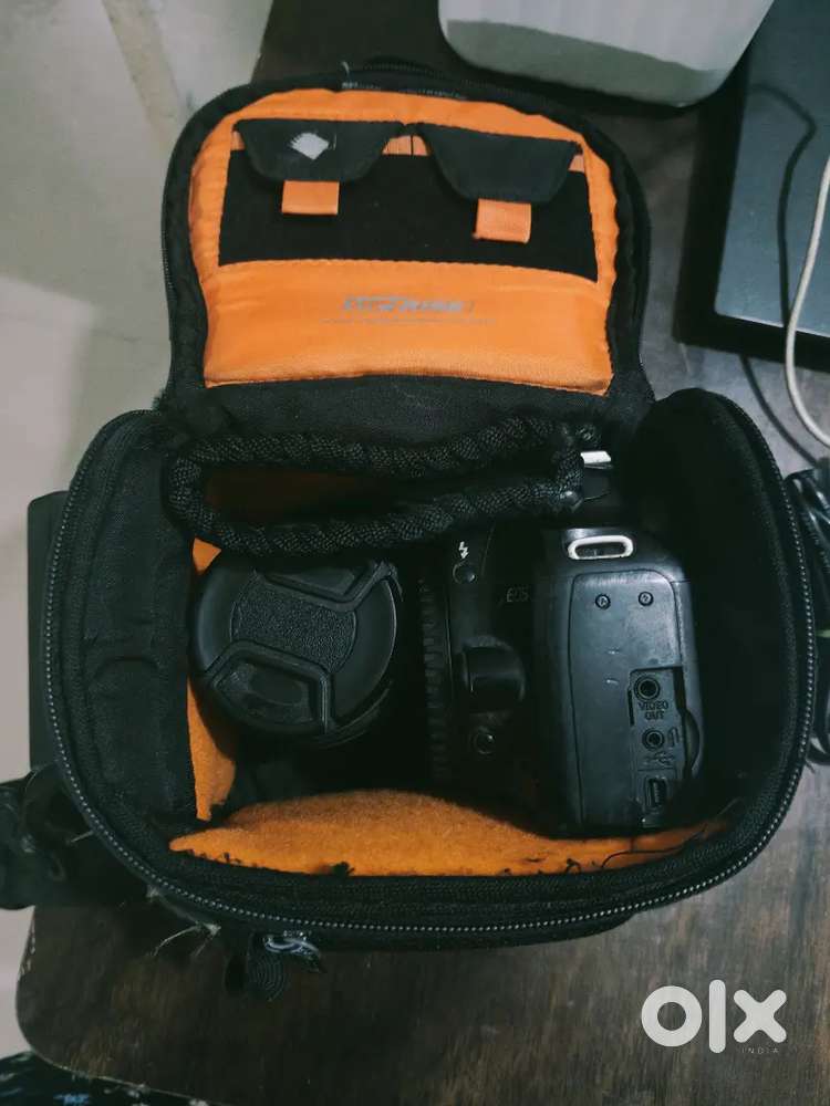 Canon Eos  1000d Dslr leans 18-55mm  Manual Working