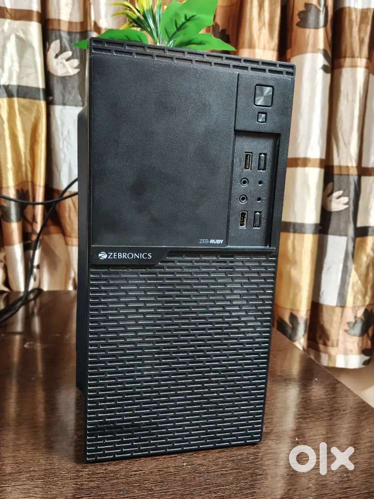 GAMING PC AND NEW KEYBOARD MOUSE