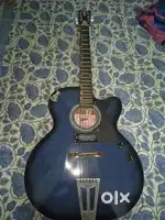 Electric guitar volume adjustable can connect to speakers
