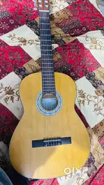 Jordan classical Guitar + Free Bag & Capo