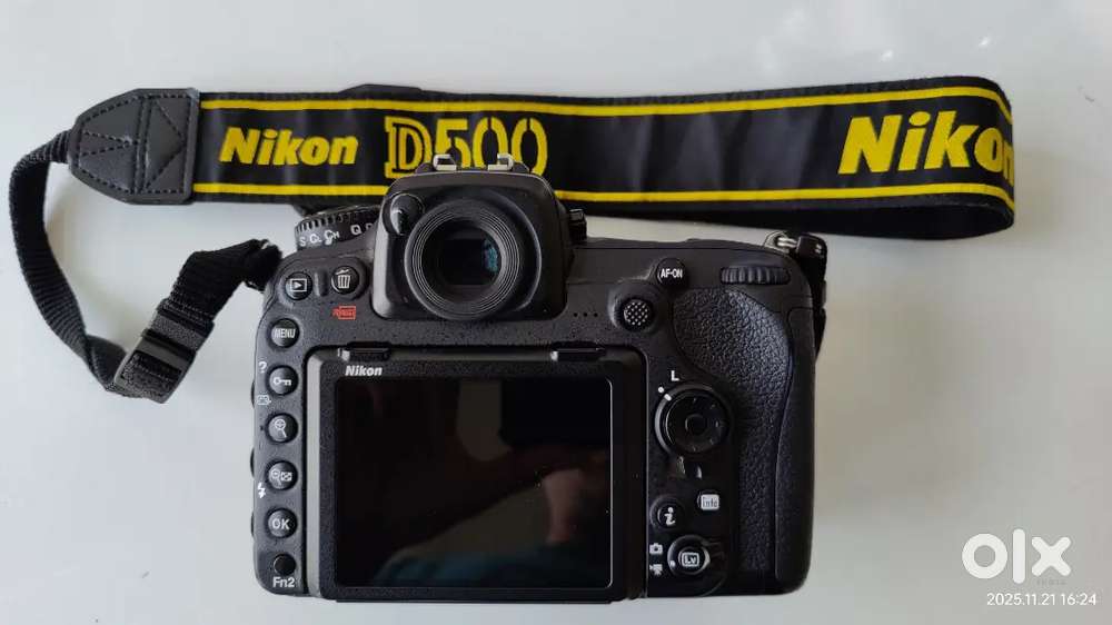 Nikon D500