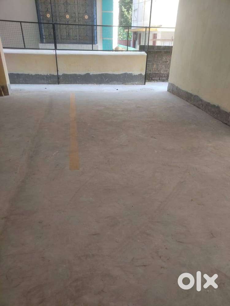 Car garage for rent in Barrackpore!