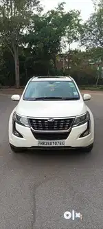 Mahindra XUV500 W11 Option, 2019, Diesel