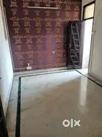 2 bhk flat in 16k in laxmi nagar