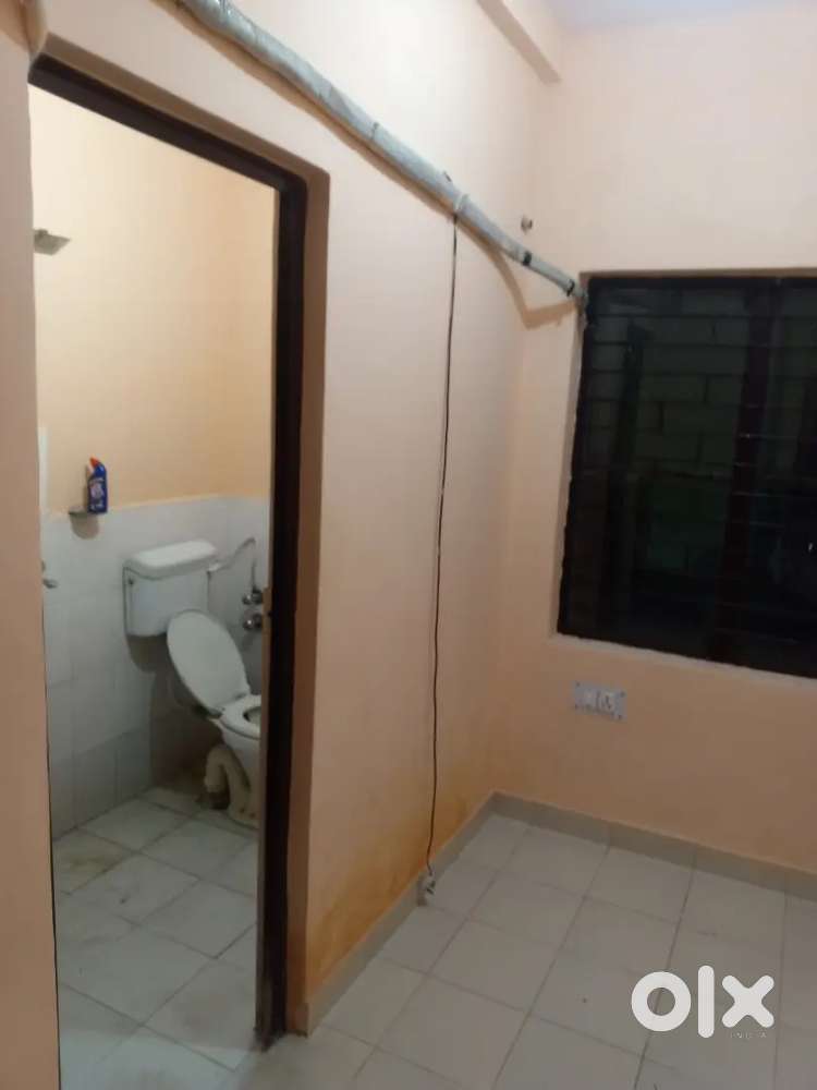 Rent 14000 per month complete furnished