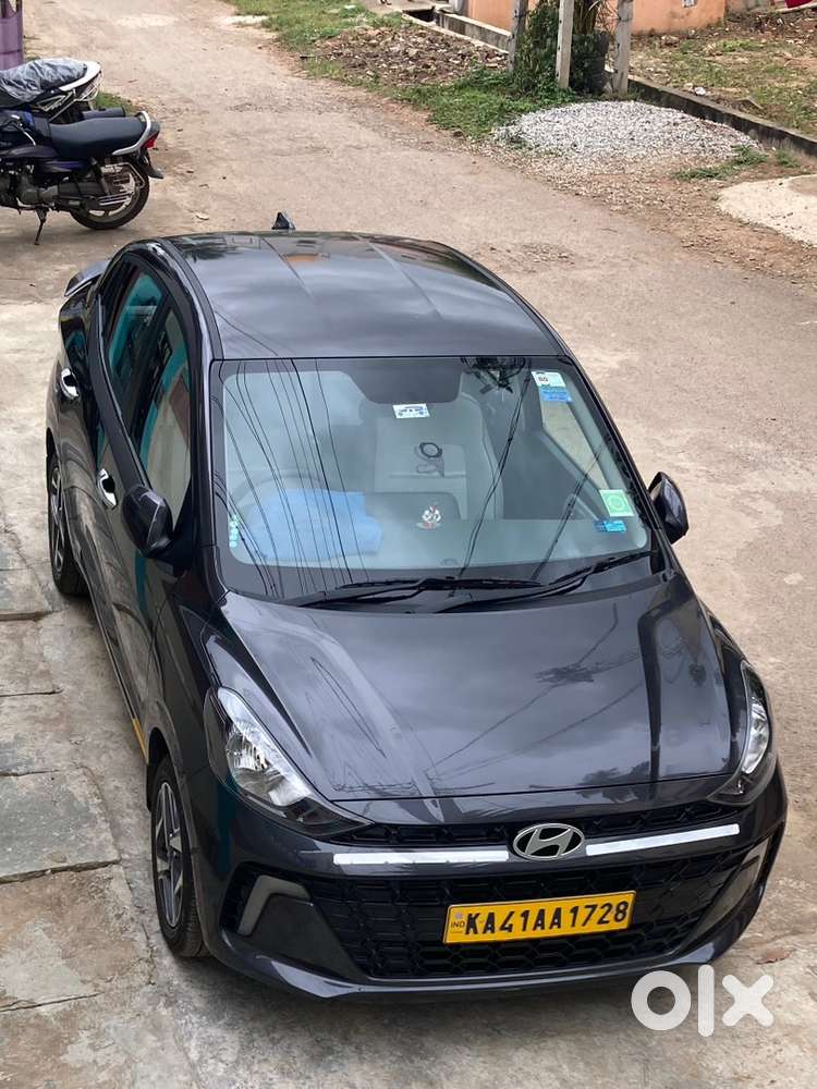 Hyundai Aura 2025 Petrol 10500 Km Driven