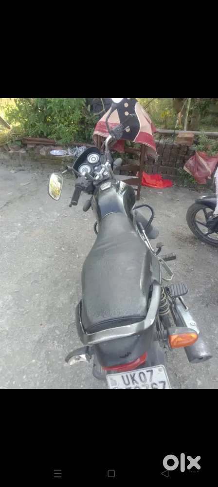 Selling bajaj platina 100cc
