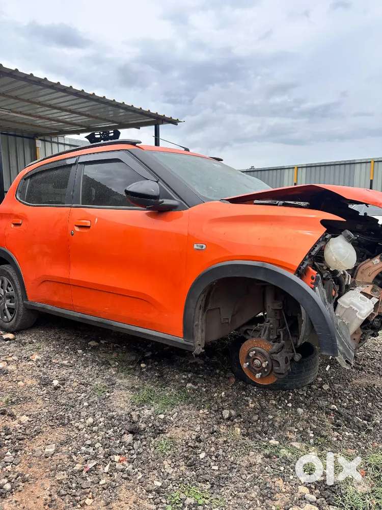 CITROEN C 3 1.2 PETROL