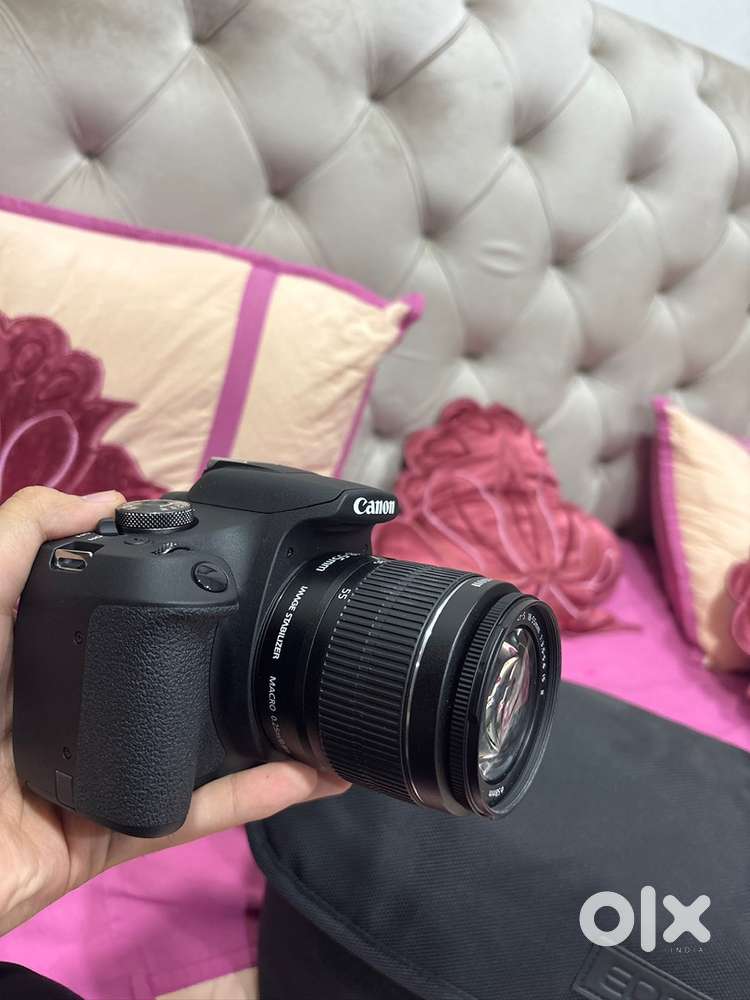 Canon EOS 1500 D with 18-55 mm lens