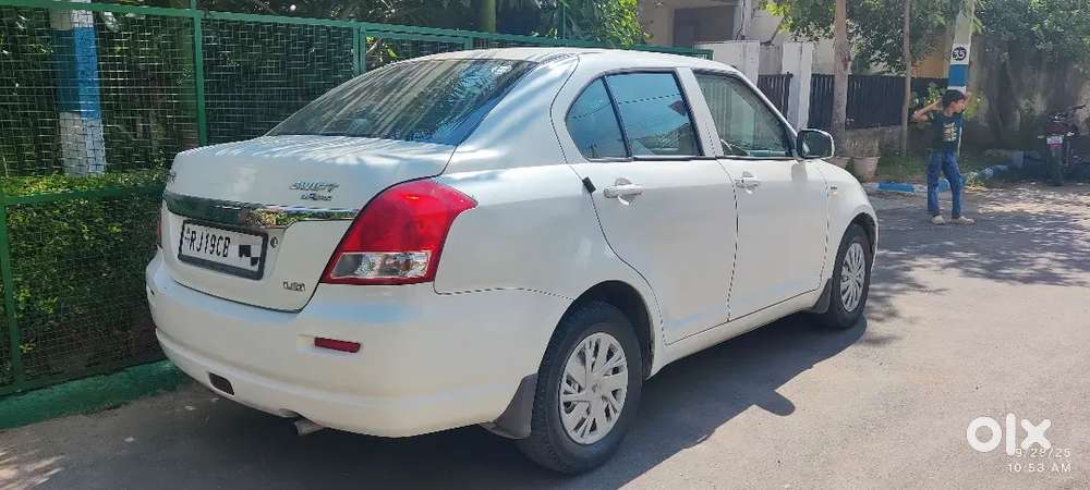 Maruti Suzuki Swift Dzire 2009
