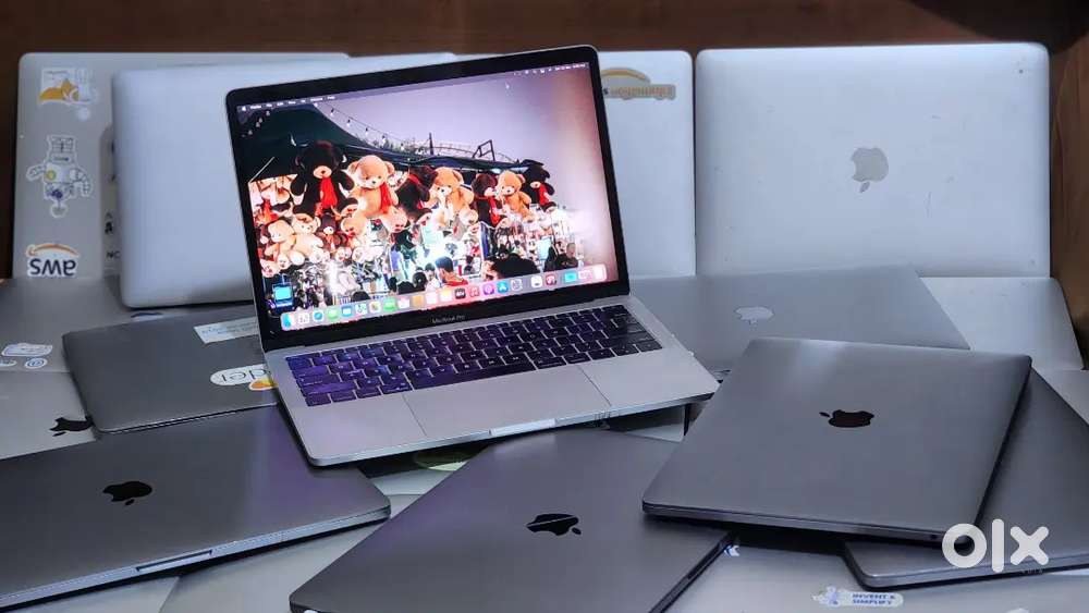 Apple Macbook Pro i5 8gb Ram 256gb Apple SSD FRESH CONDITION