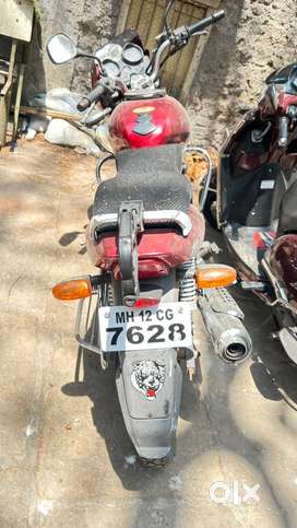 Single owner bike , timely servicing,both tyres  good & newbattery n