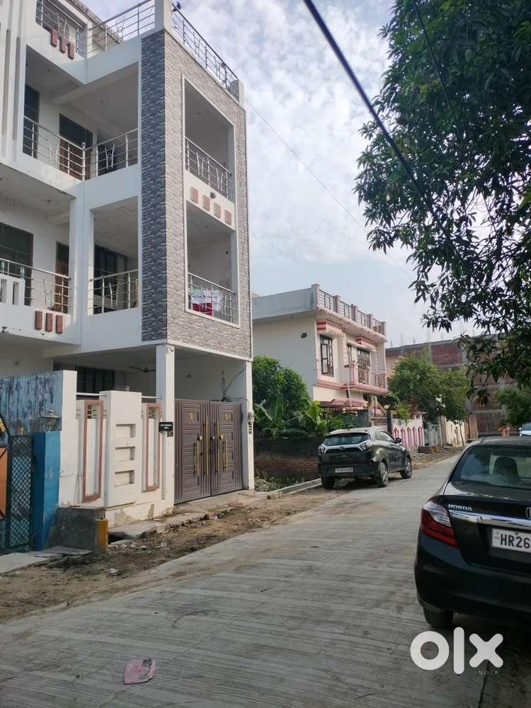 2 BHK INDEPENDENT FLOOR FOR OFFICE/SMALL FAMILY NEAR GM FITNESS