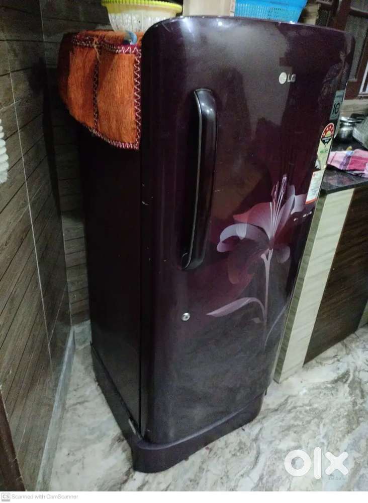 Lg fridge in good condition