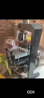 Dona pattal machine making hydraulic